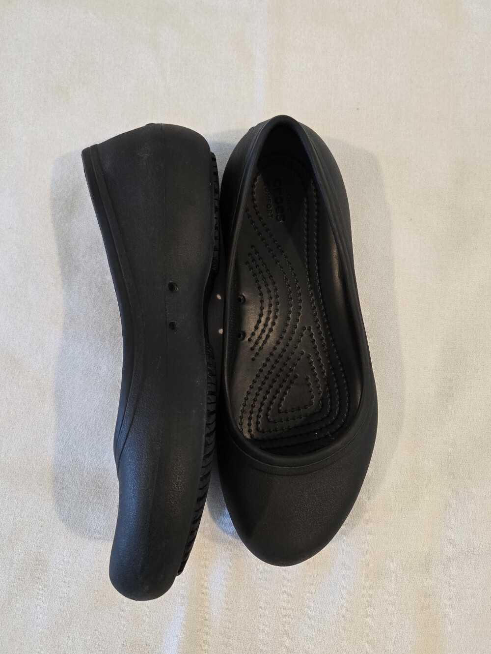 CROCS At Work Women's 7 Black Slip-On Ballet Flats